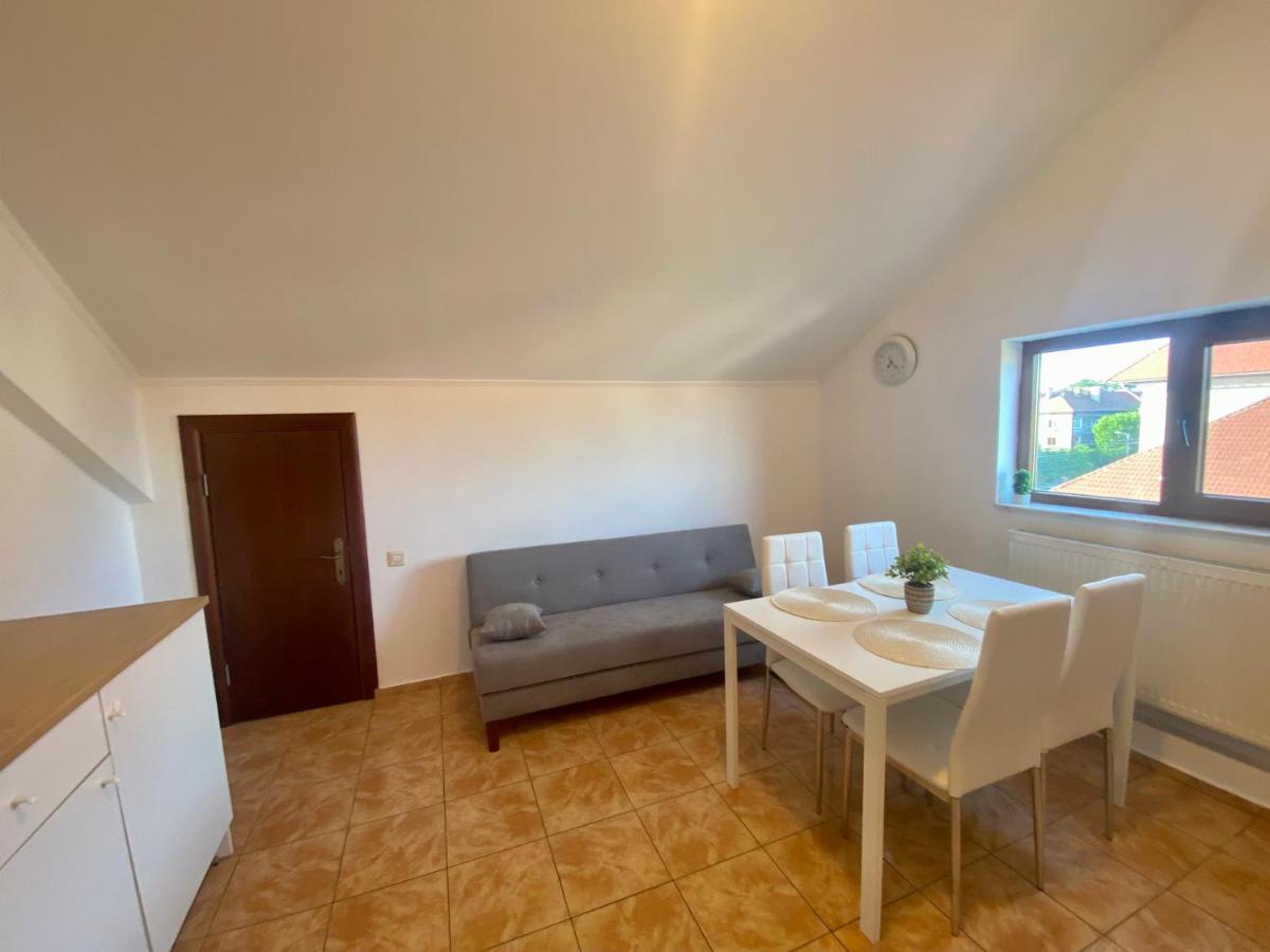 Apartament Central Daire Köstence Dış mekan fotoğraf